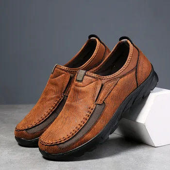 Deri Erkek rahat ayakkabılar Marka Resmi Erkek Loafer'lar Moccasins Nefes Kayma Retro sürüş ayakkabısı Erkekler Sneakers Artı Boyutu 40-46