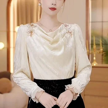 Kadınlar Kış Yeni Yuvarlak Boyun Kazak Şifon Gömlek Moda Zarif İşlemeli Katı Gömlek Slim Fit Çok Yönlü Uzun Kollu Üstler